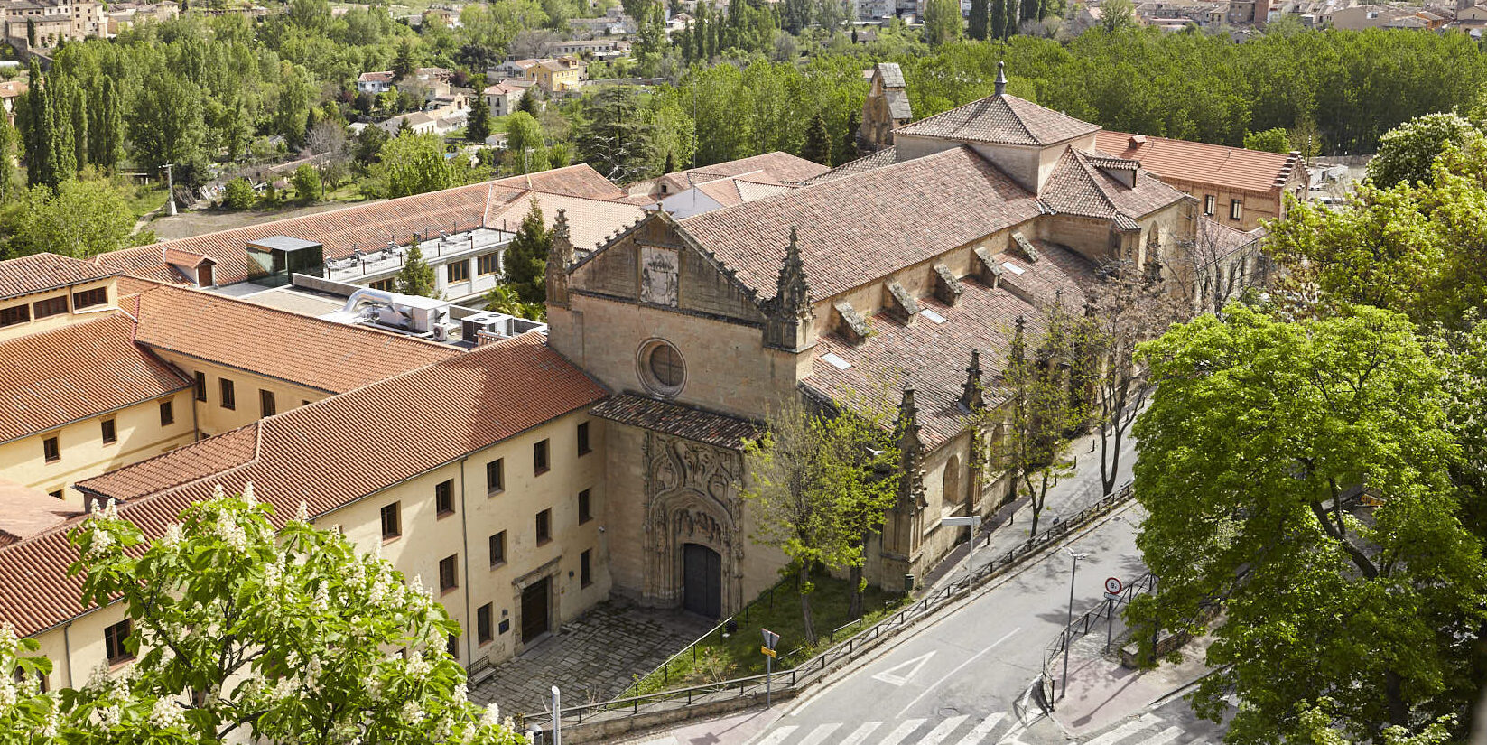 IE SCHOOL OF HUMANITIES