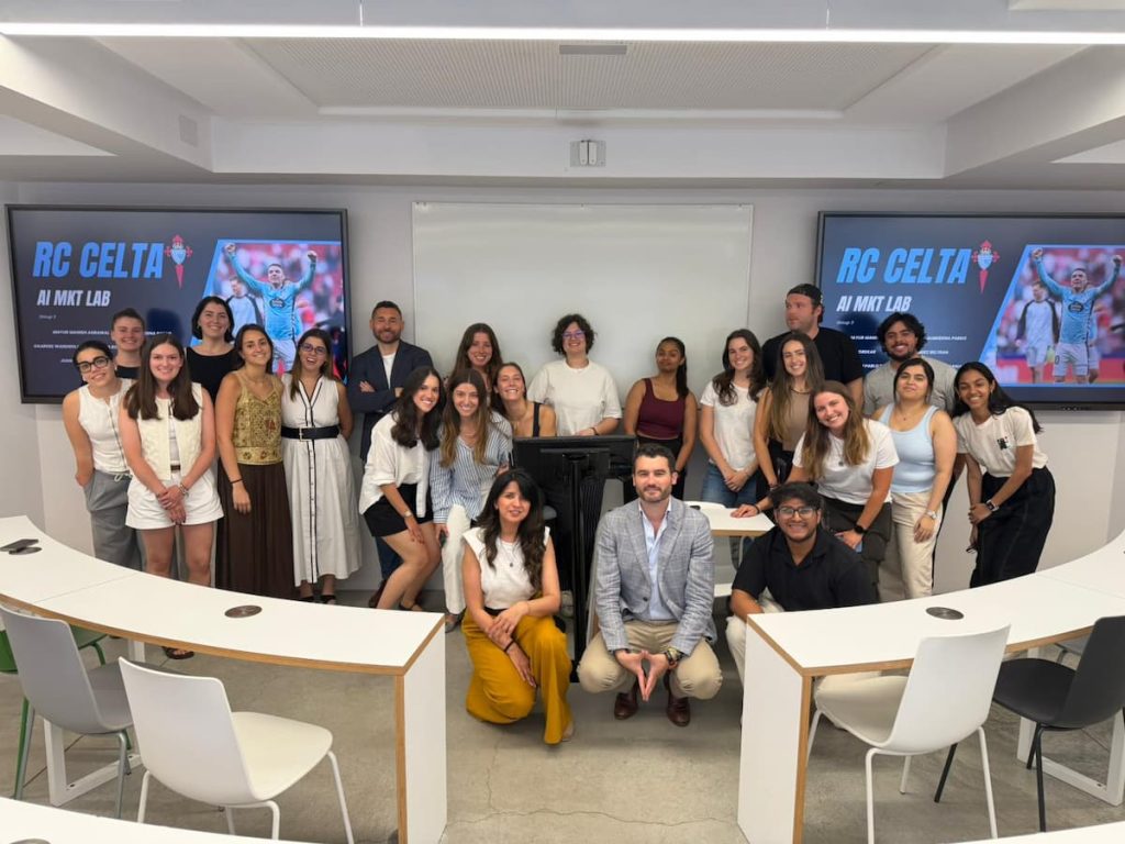 Group photo AI for Marketing